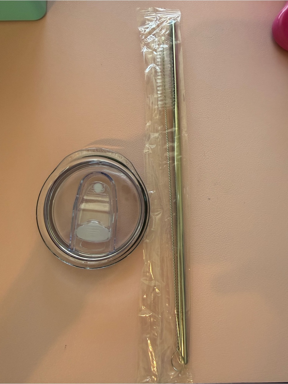 Hummingbird Floral Tumbler in Green & Multicolor - Picture 2 of 3